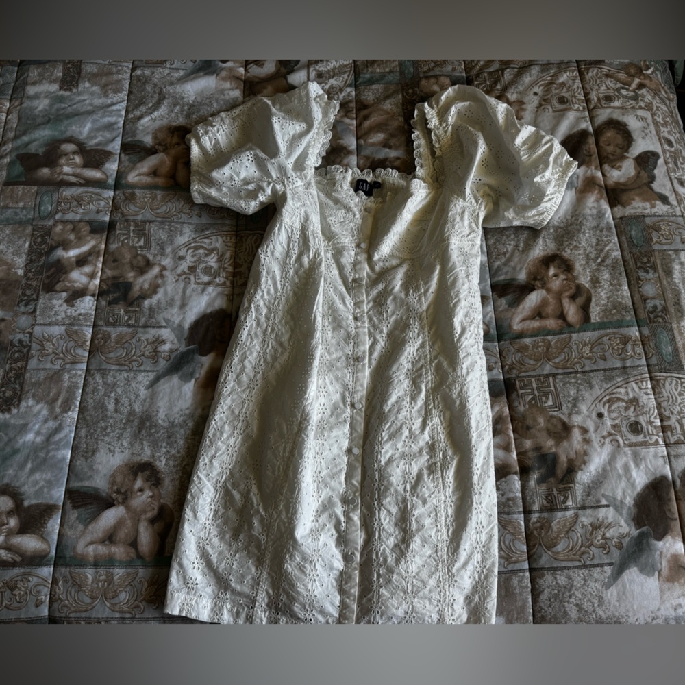 GAP white eyelet embroidery puff sleeve off the shoulder cotton dress